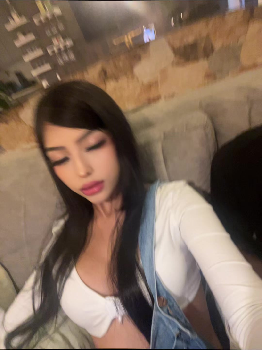 @Mariana Acosta ๐ชฝ