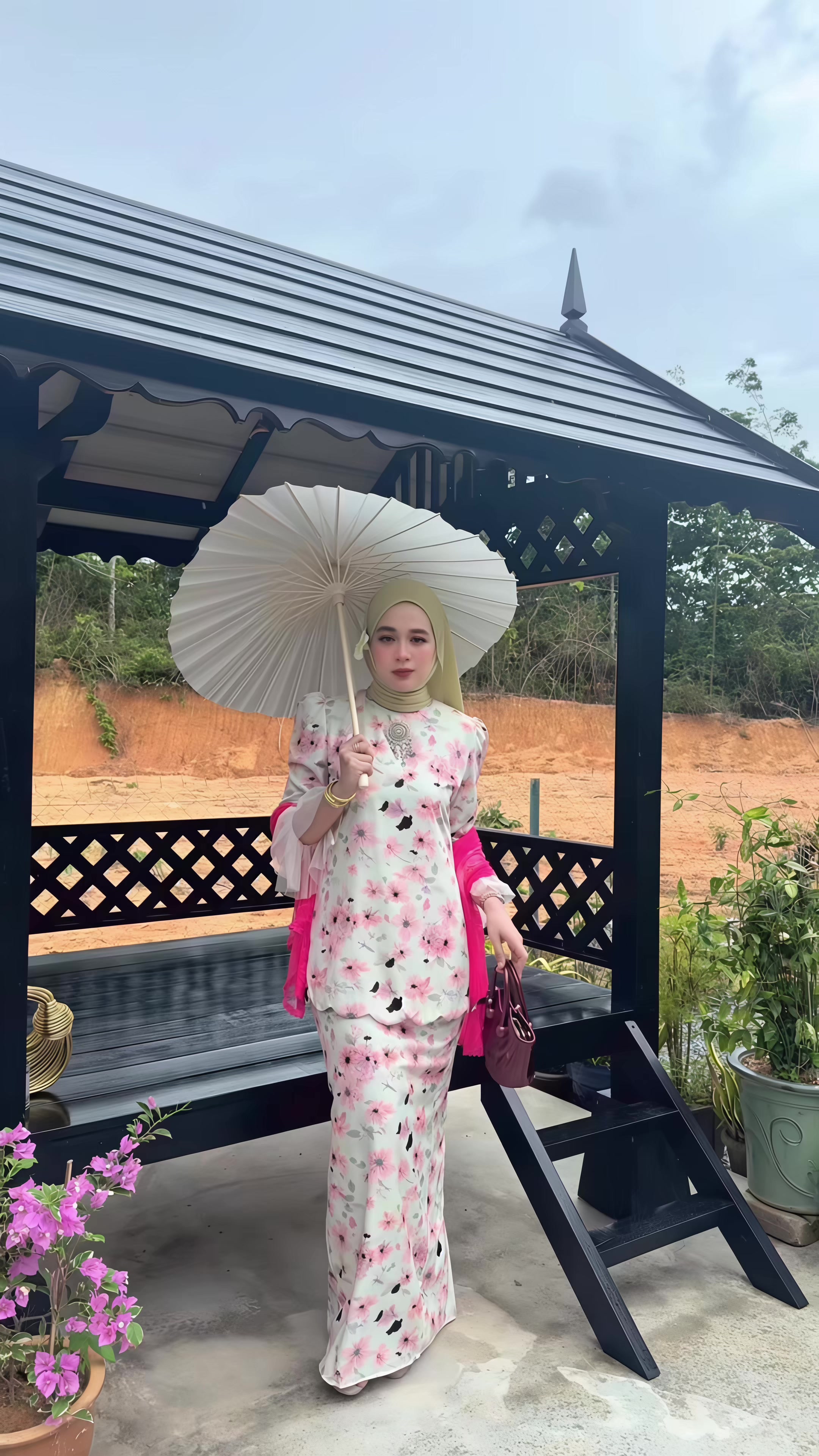 @Ayniezul D'Fashion