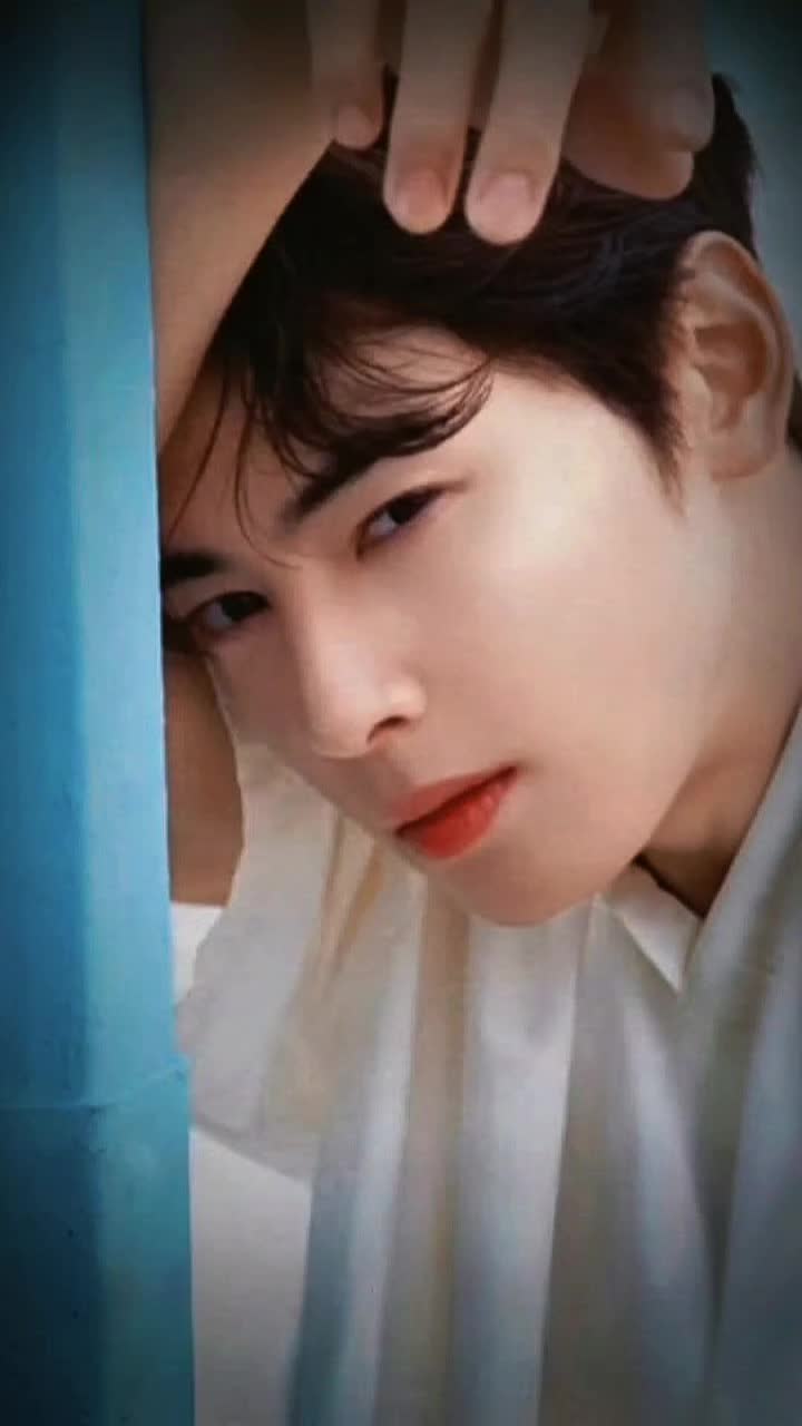 @Cha_Eunwoo_Portugal