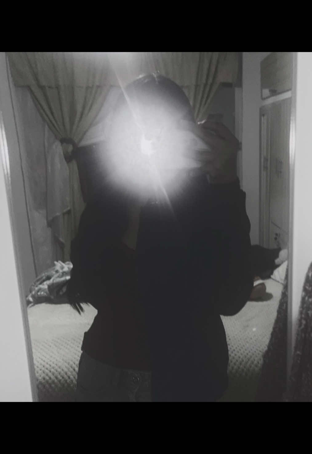 @𝓂𝑜𝓂𝑒 ˚₊&middot;