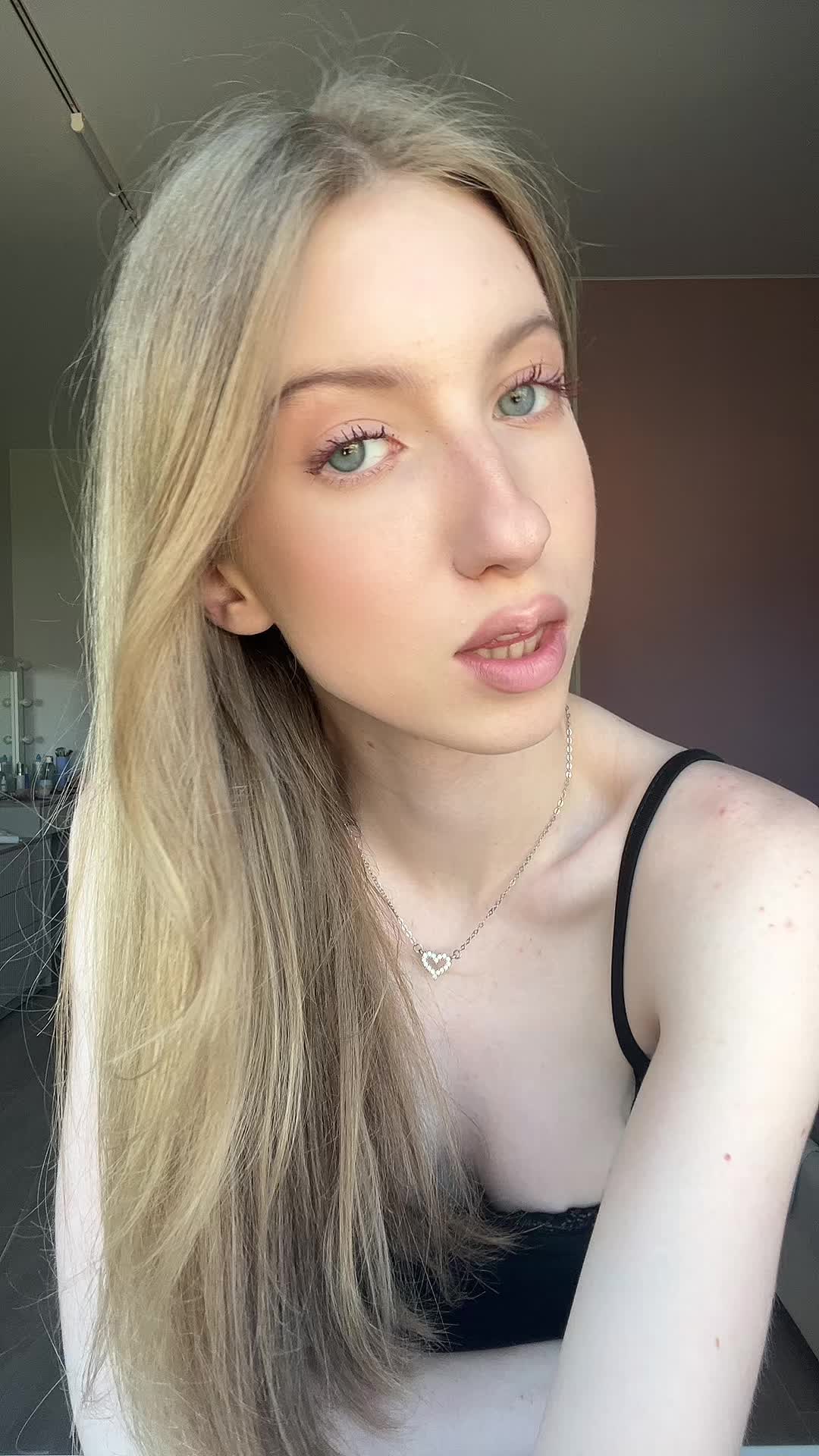 @alisa