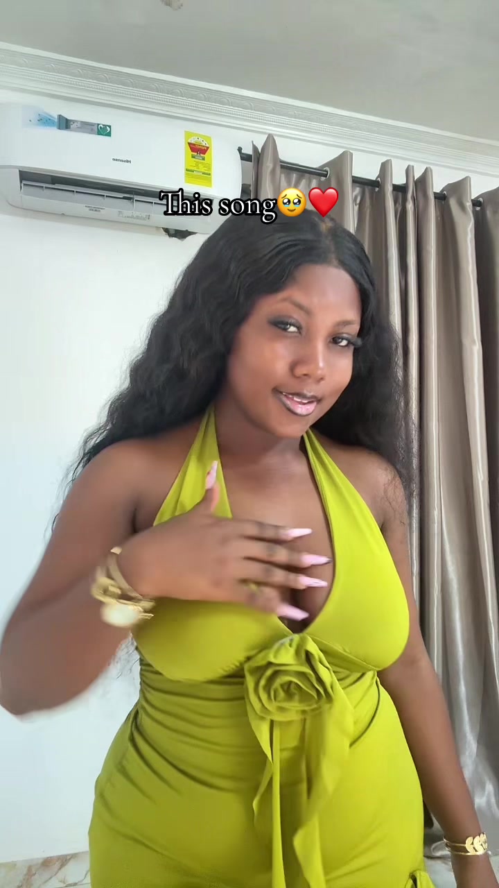 @Adjoa Afrakoma💗🌸