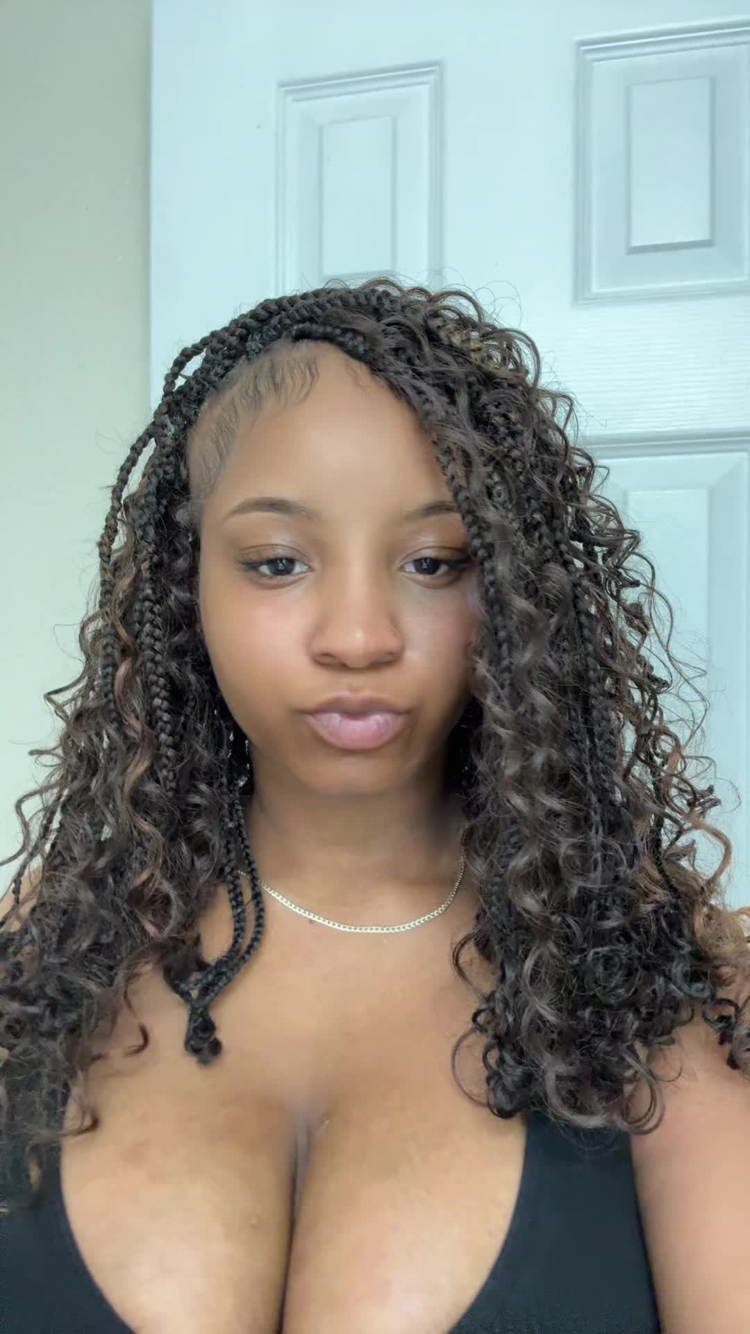 @Destinee