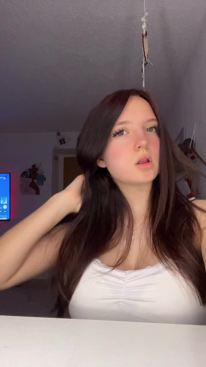 @Sophie_๐๐