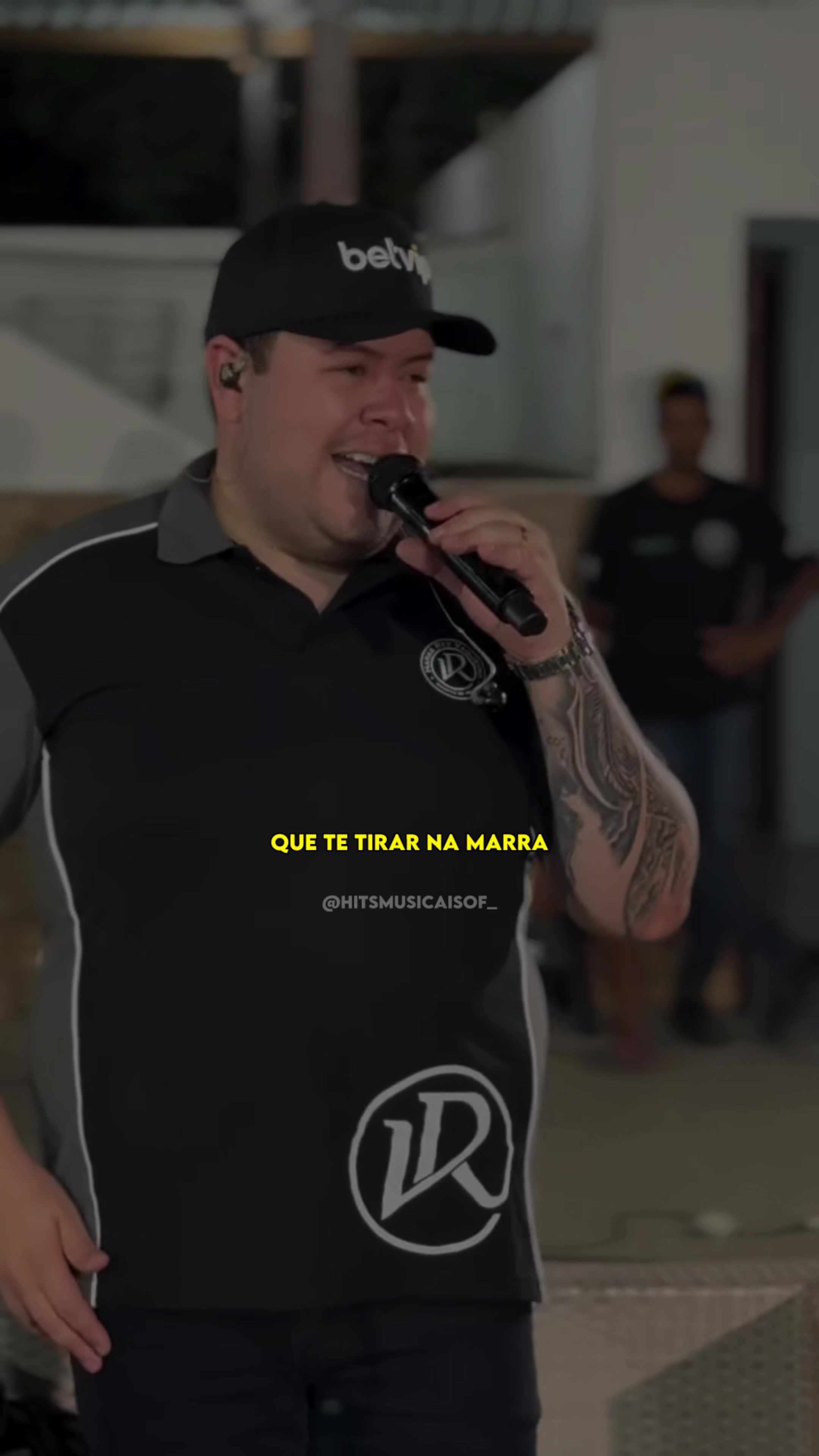 @hitsmusicaisof