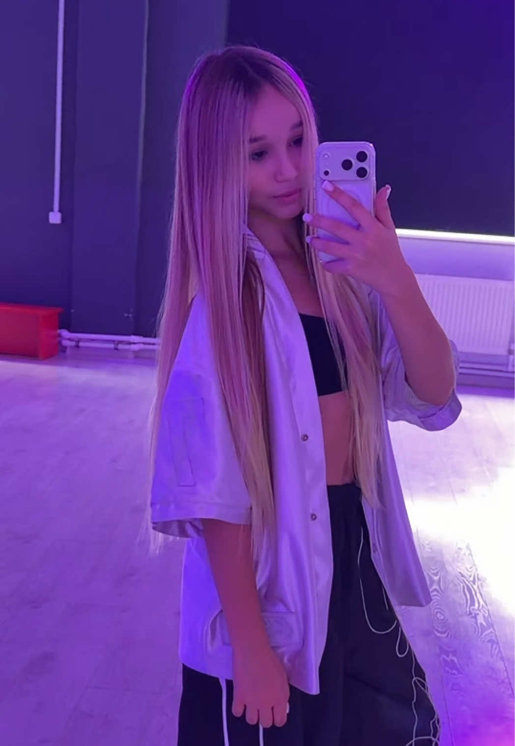 @ТГК:𝐧𝐞𝐨𝐧𝐢𝐥𝐚.𝐨𝐟𝐟.