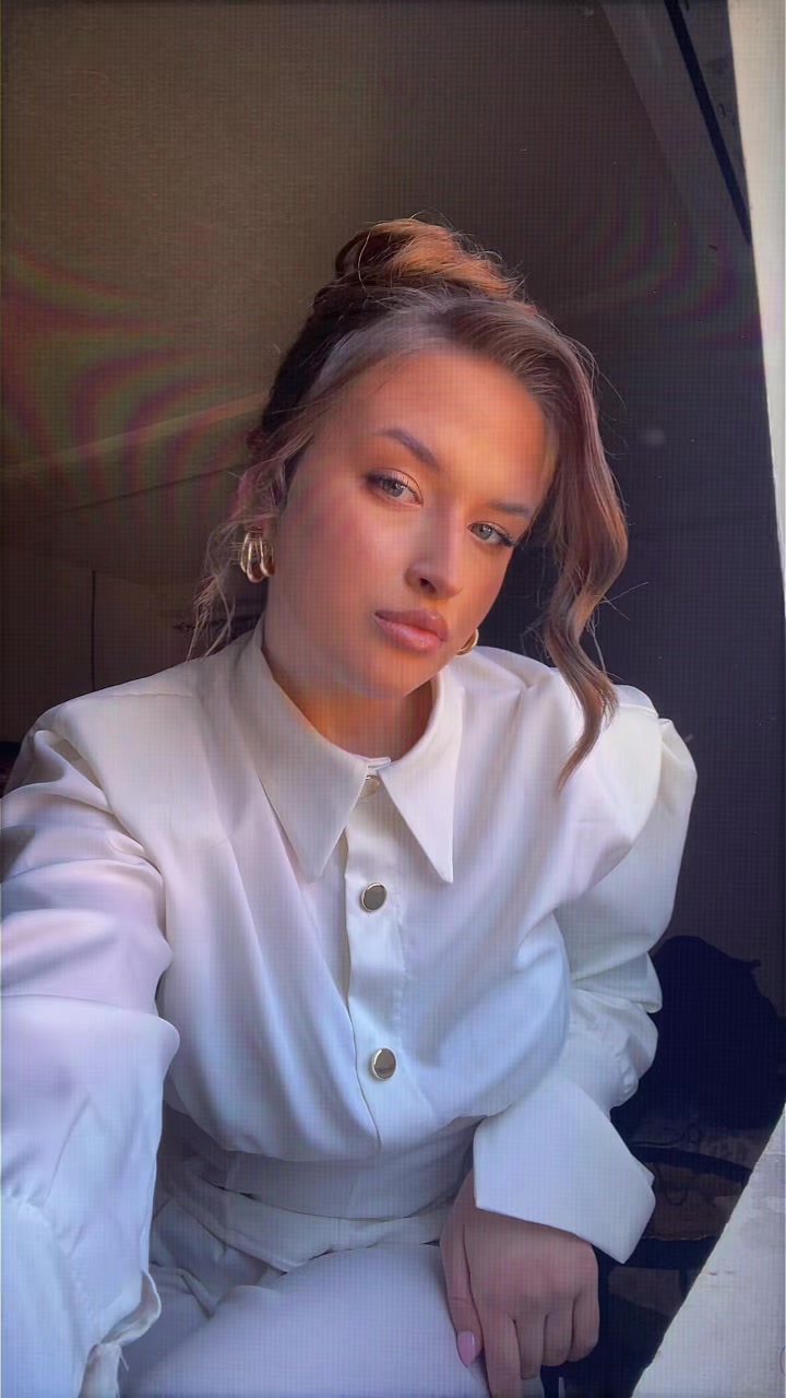 @سارا
