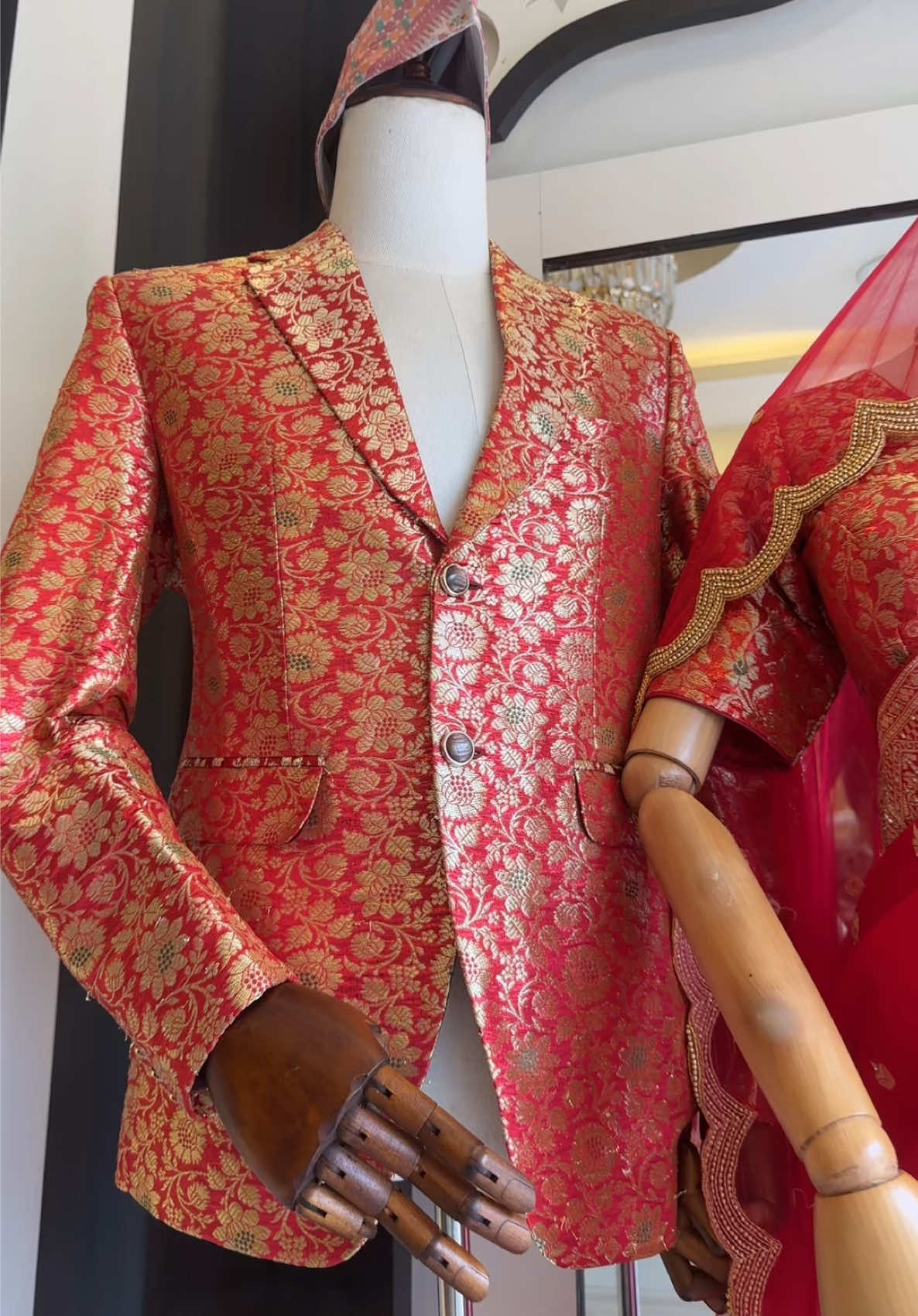 @R Square collection boutique