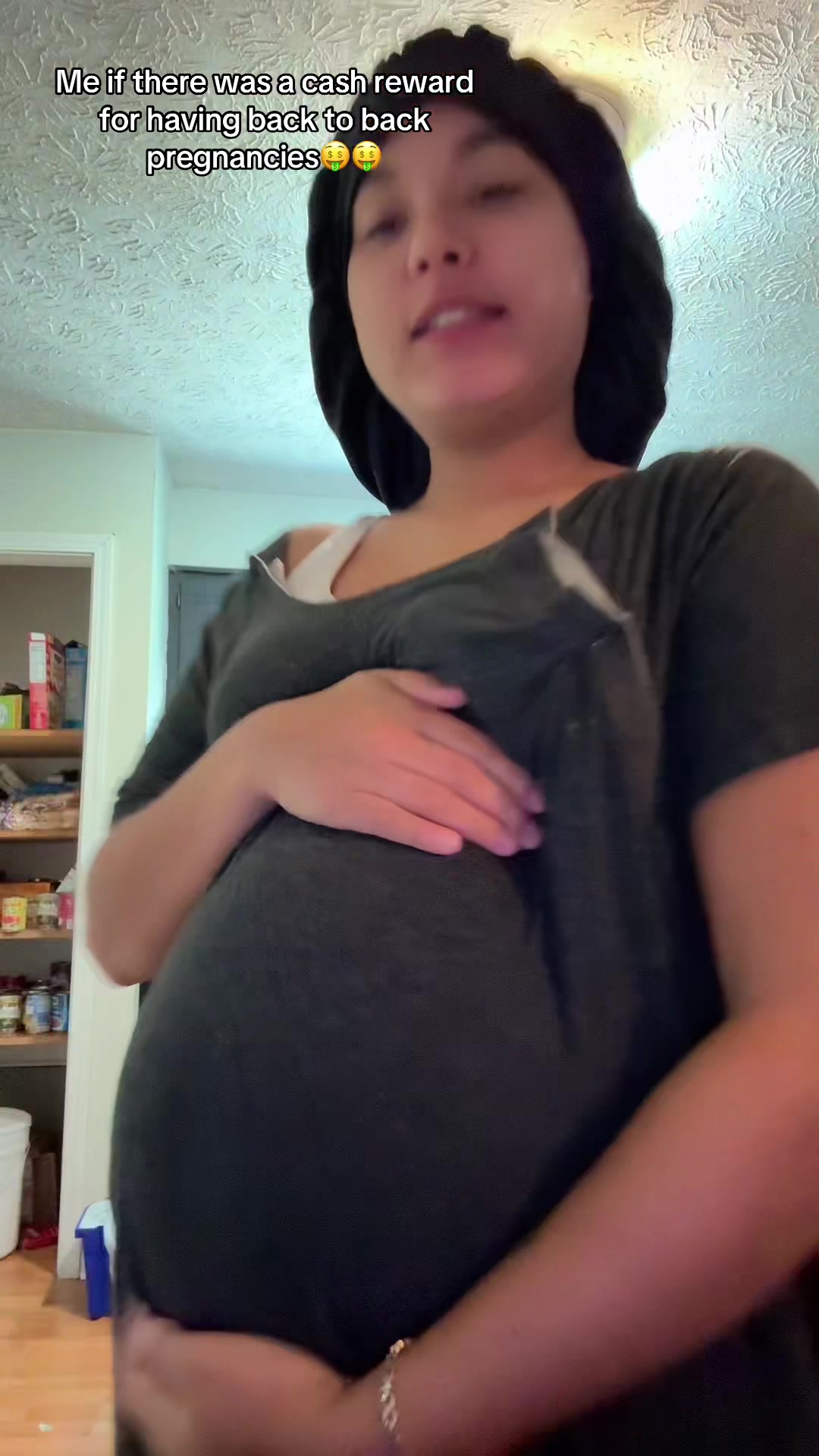 @mama kara 😜