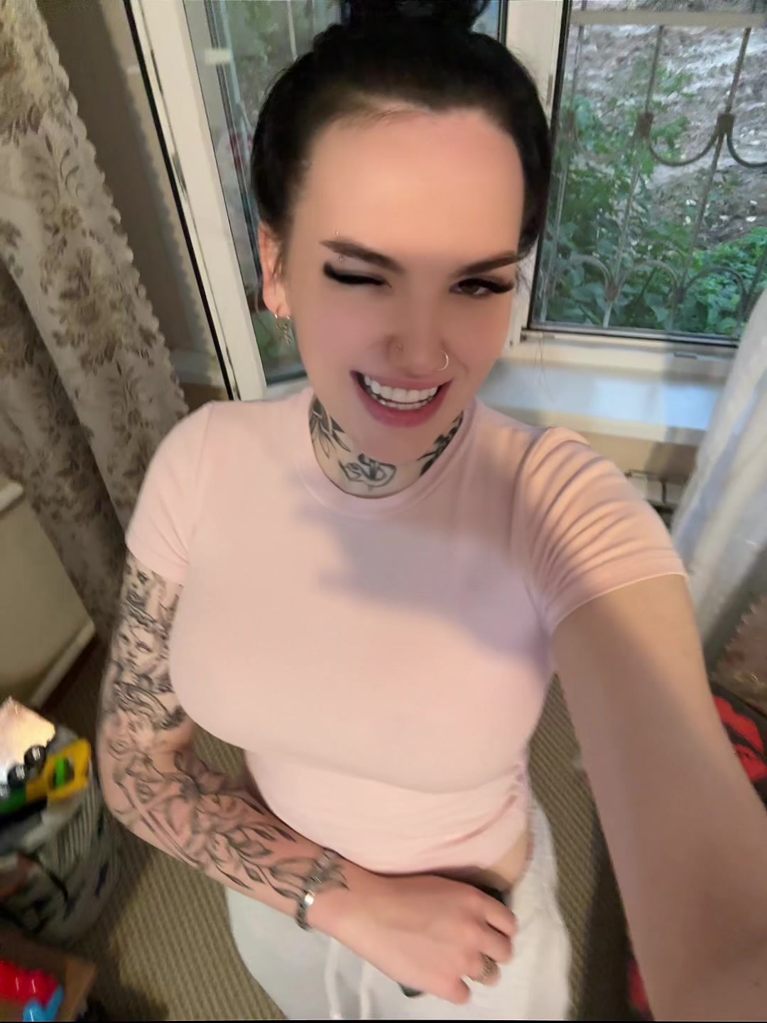 @BAD.VIKTORI