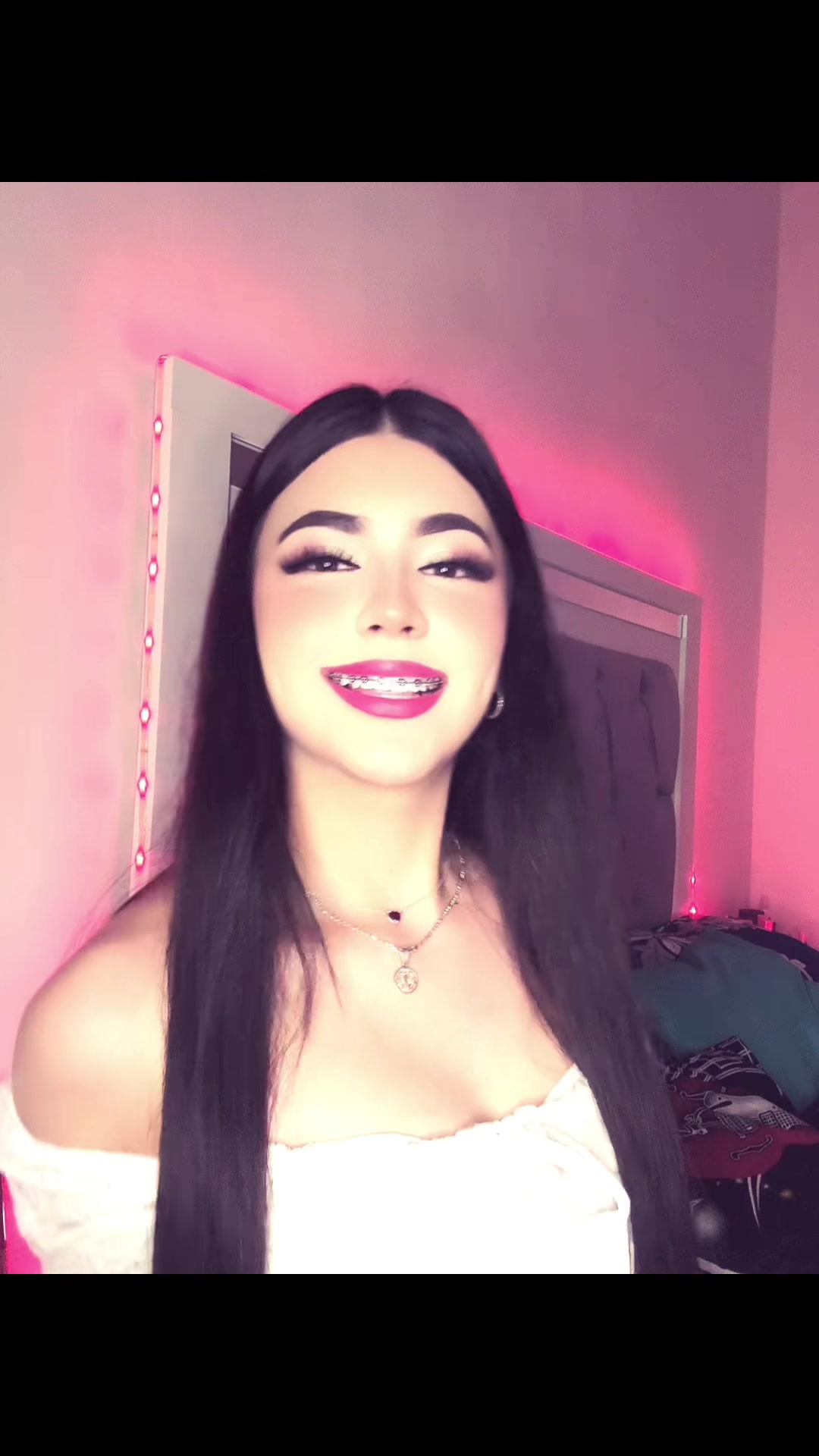 @🖤𝒩𝑜𝓂𝒾 𝒟𝒶𝓋𝒶𝓁𝑜𝓈🖤