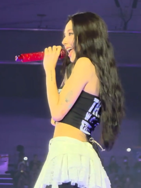@🍓🏰⭐️ | 𝖑𝖎𝖑 𝖋𝖆𝖓𝖙𝖆𝖘𝖞