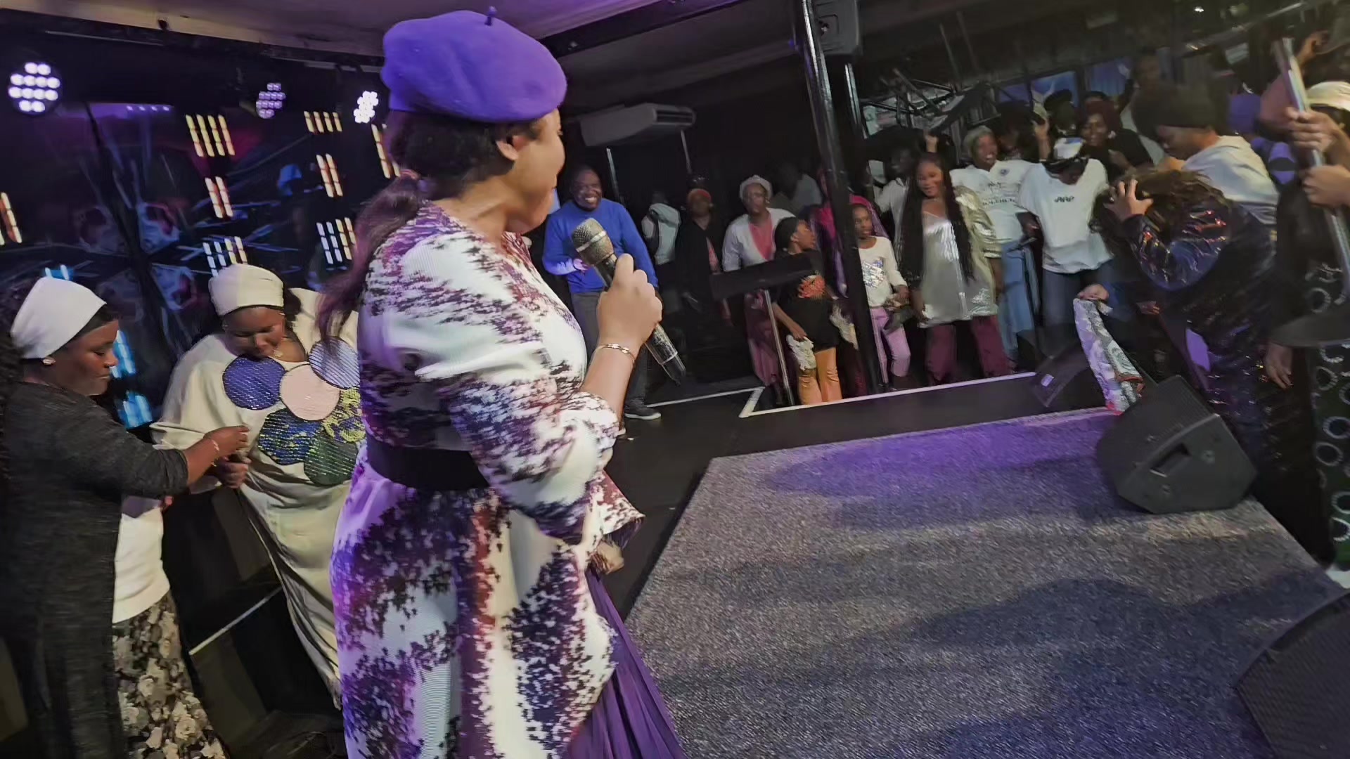 @funkepraise