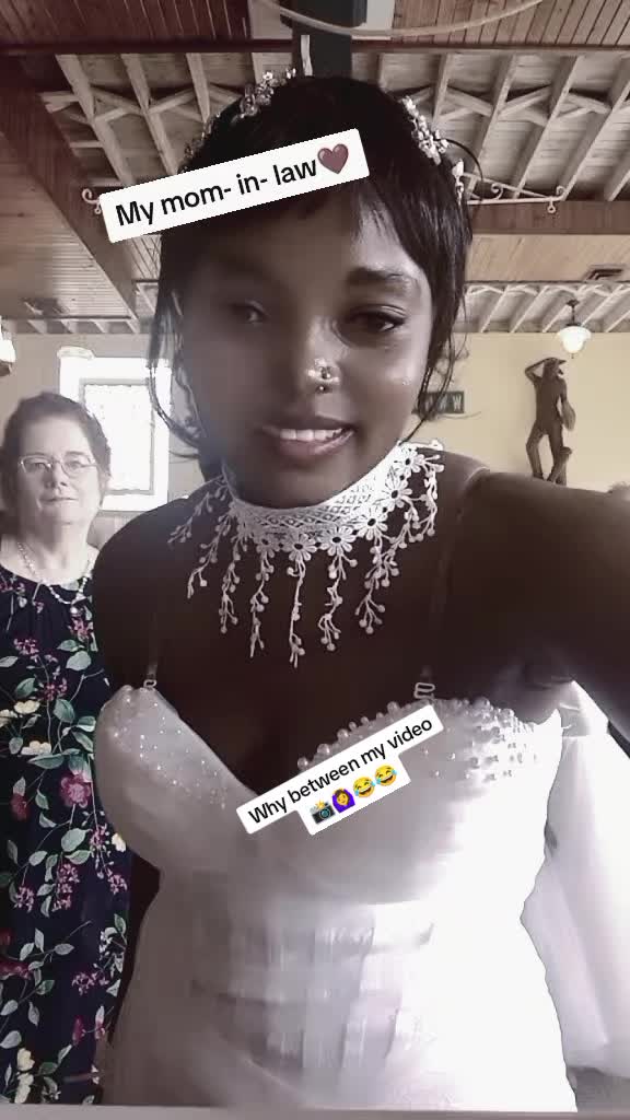 @Lucie Bole🇺🇲 ❣️🇰🇪