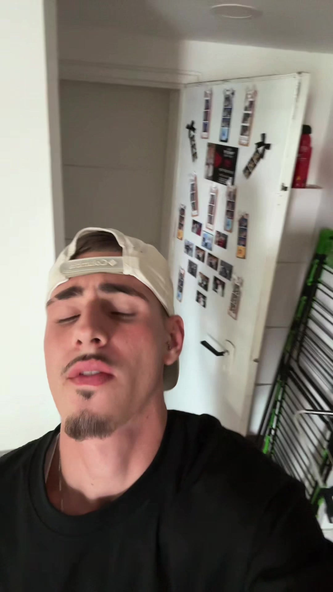@777