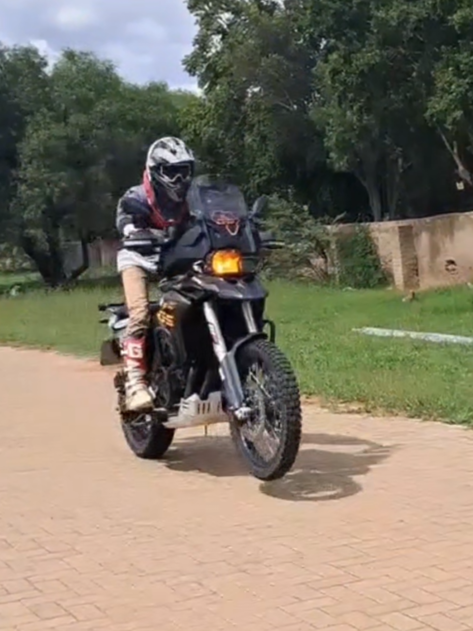 @sa_biker