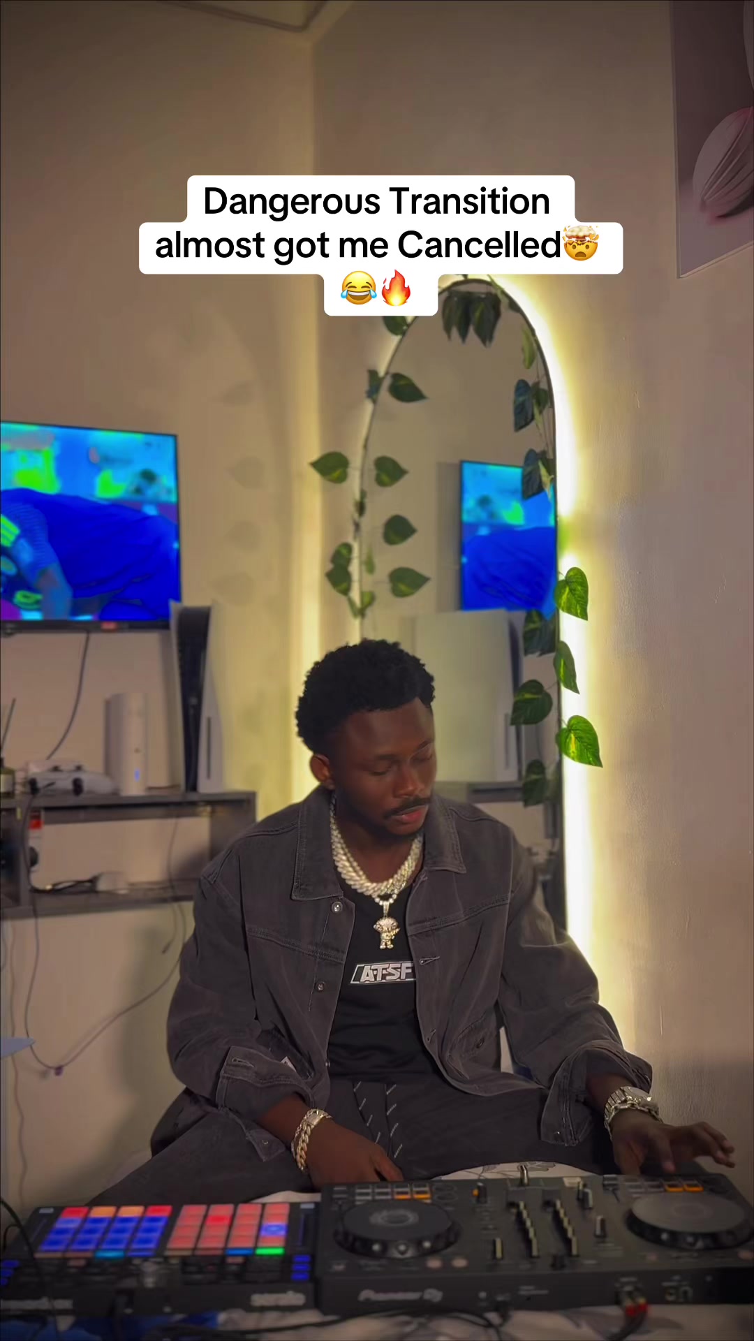 @CHRIS EFFECT 𓃵