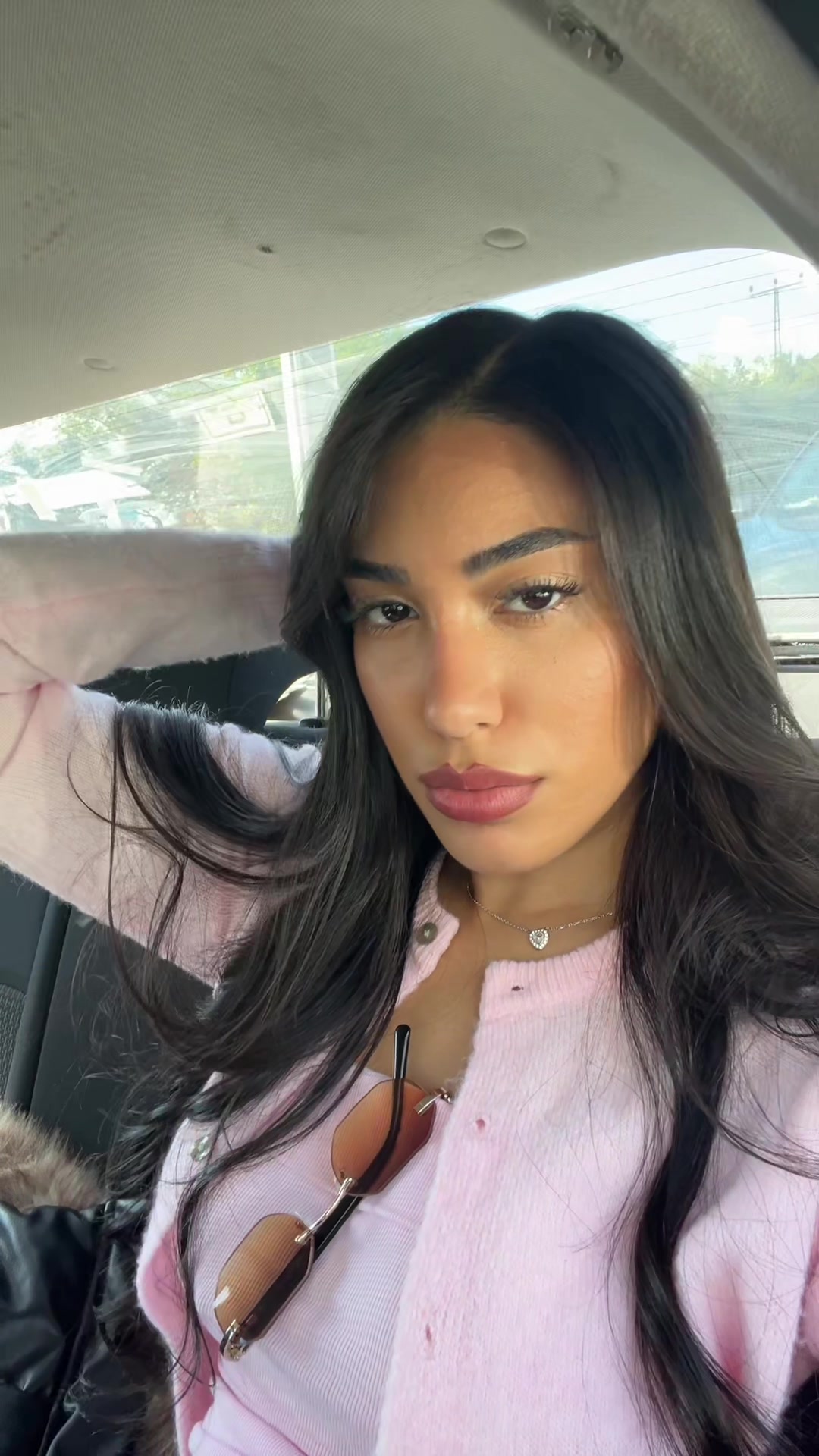 @shani_d12
