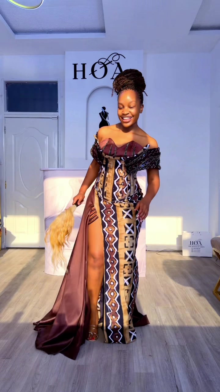 @the_houseofadhis