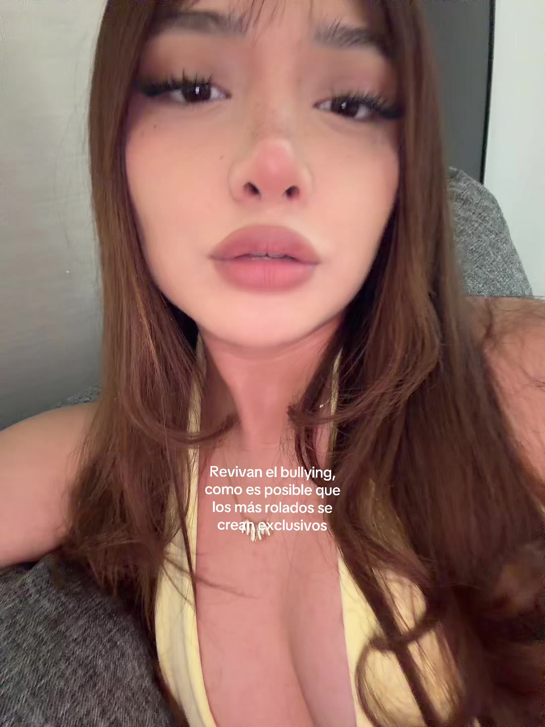 @Mia