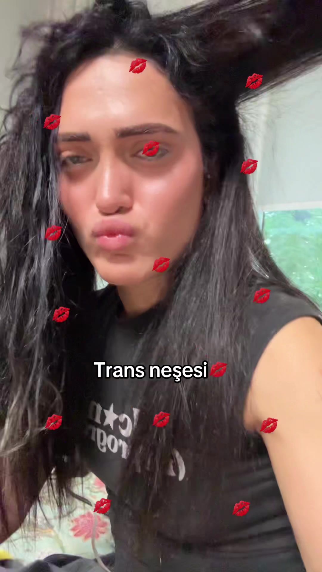 @Miray Daniz