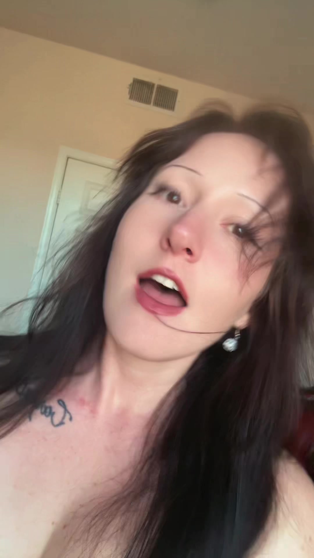 @violetava