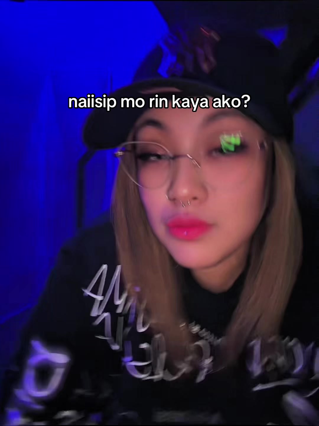 @🖤