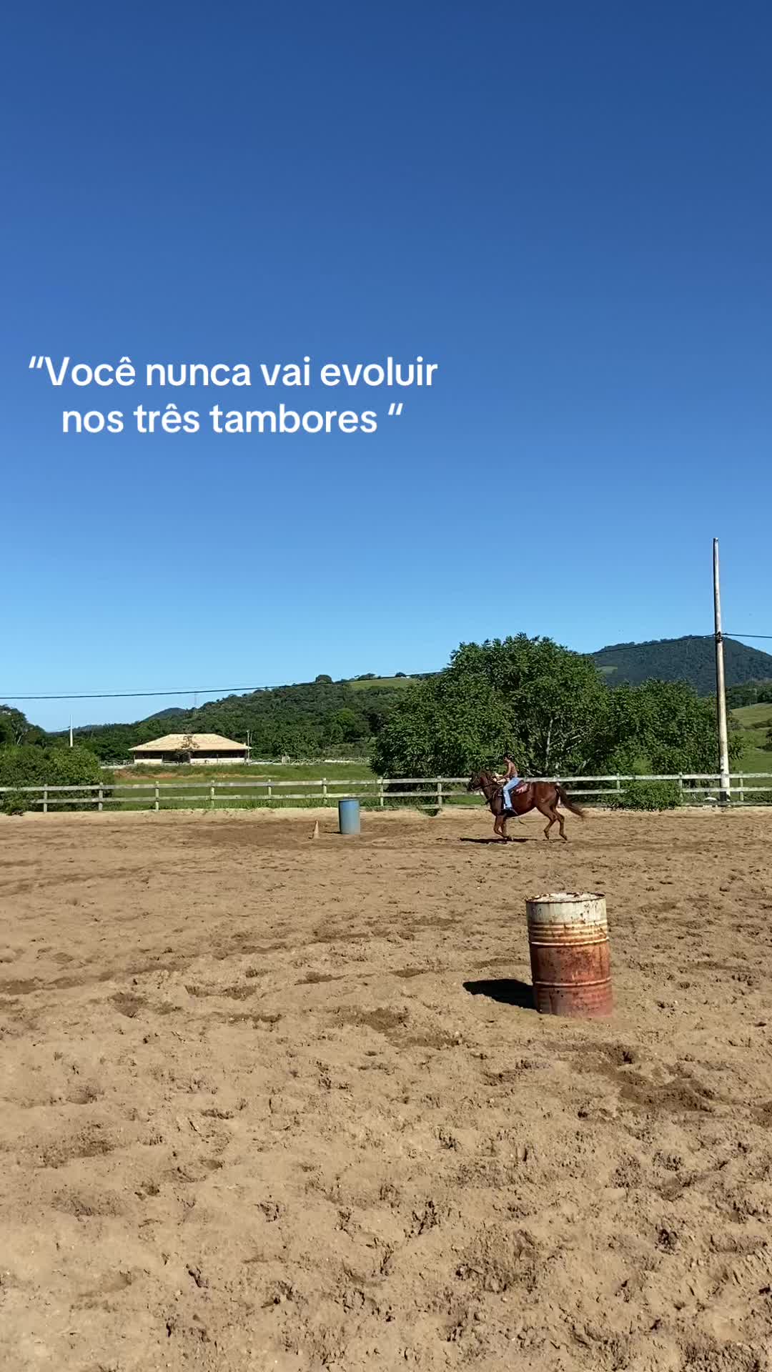 @Pᥱ́r᥆ᥣᥲ ᥱ ᥴᥲριtᥲ̃᥆