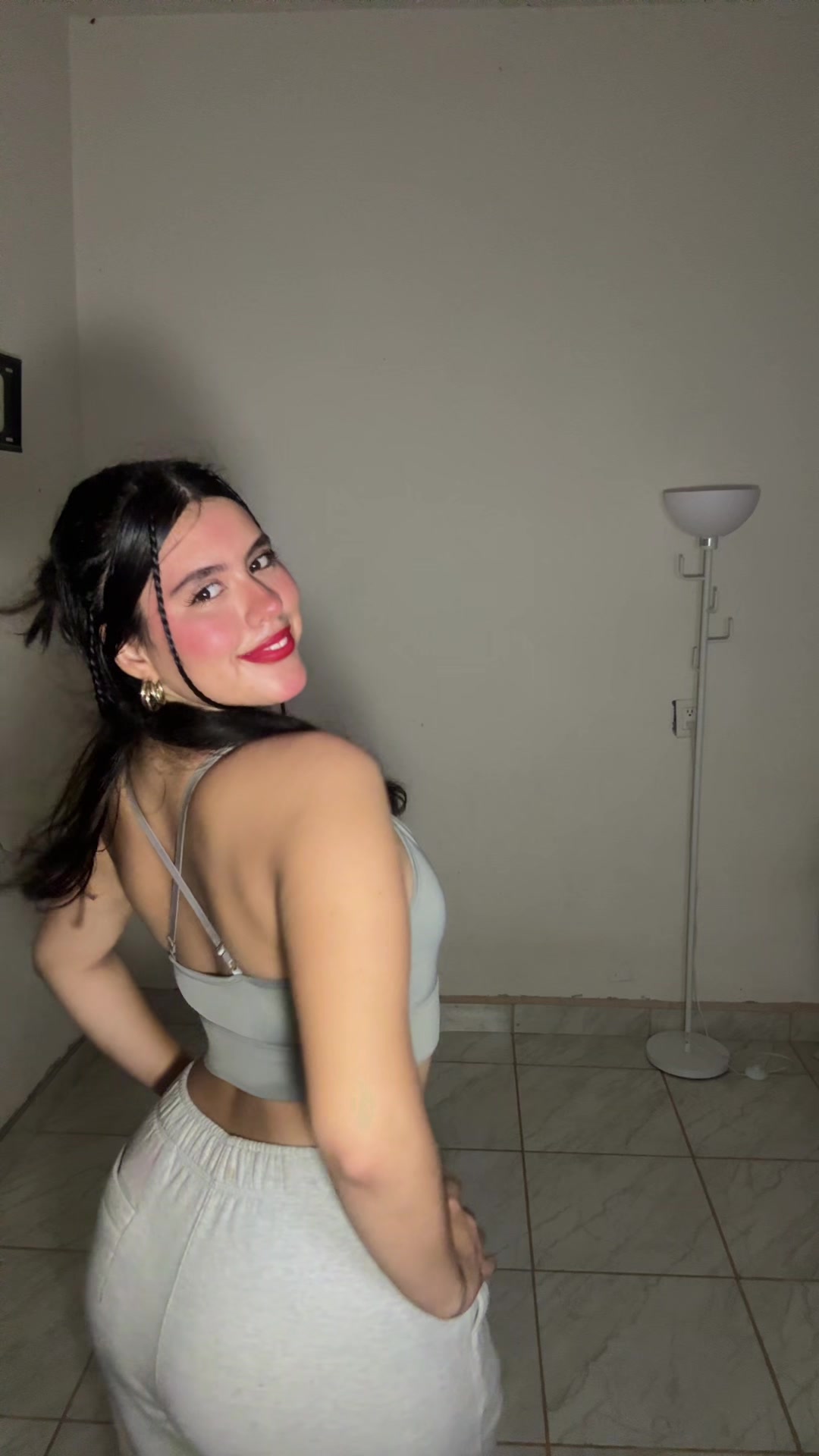 @Vanlyless