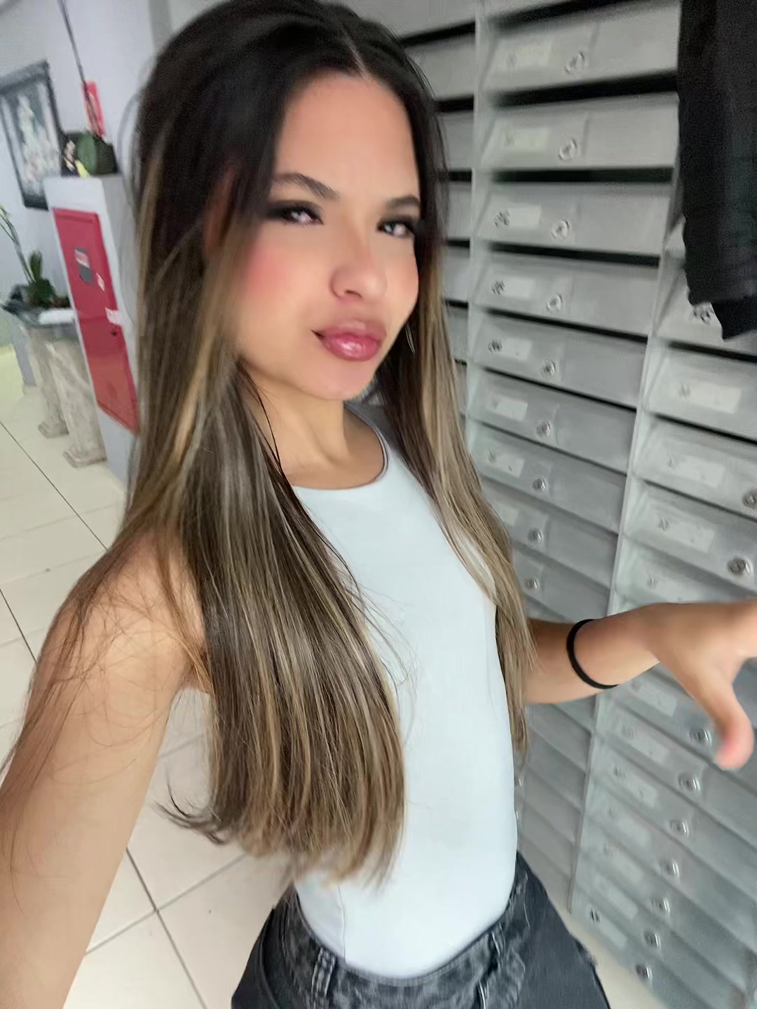 @m.