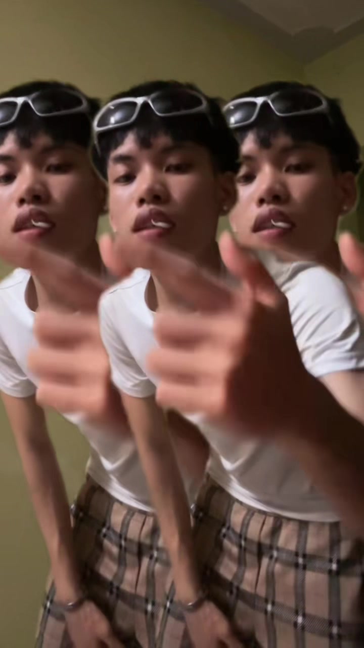 @Quyết Ho&agrave;ng