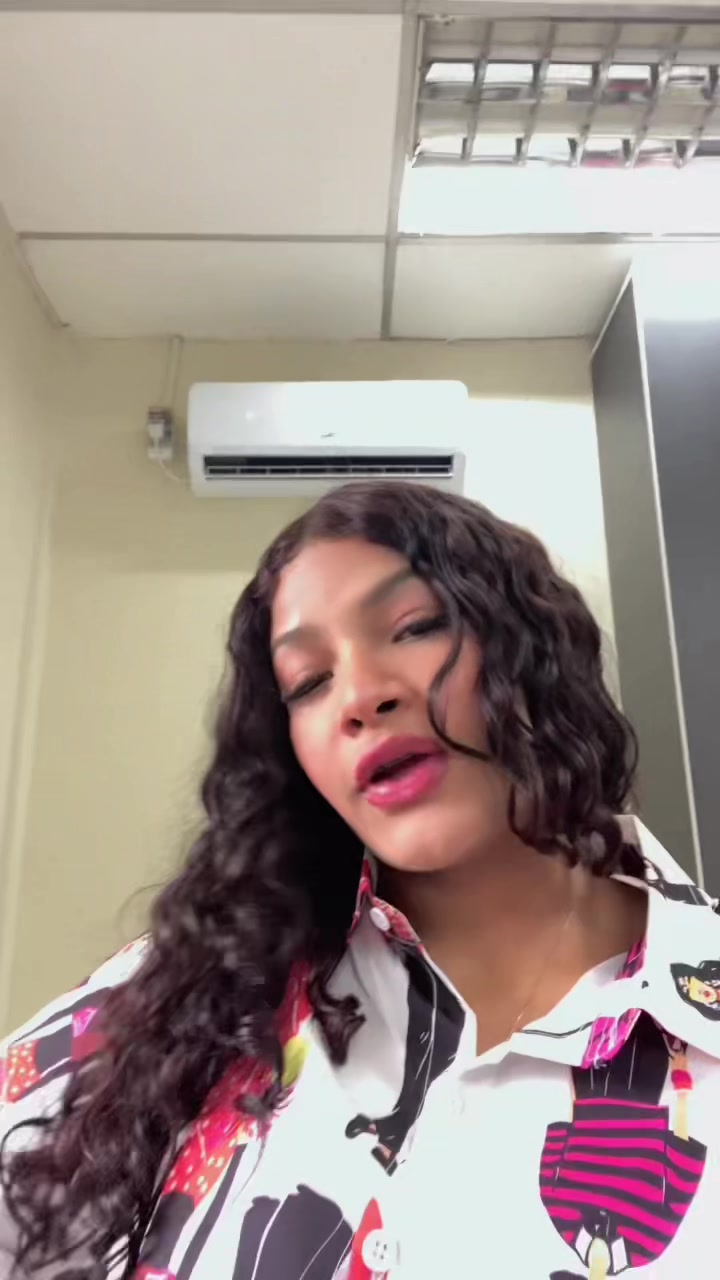 @VALENTINITA 🕷️