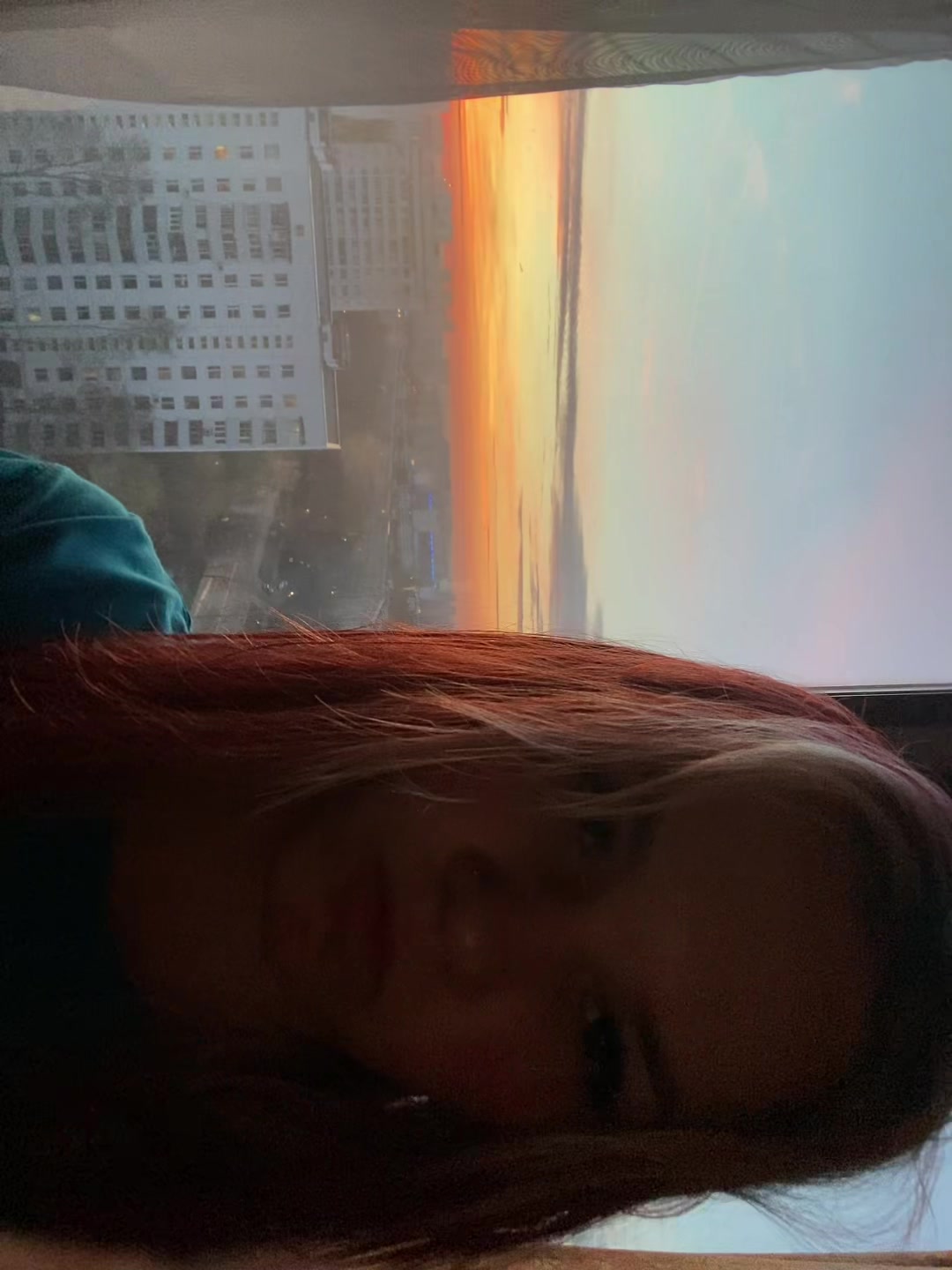 @🎧