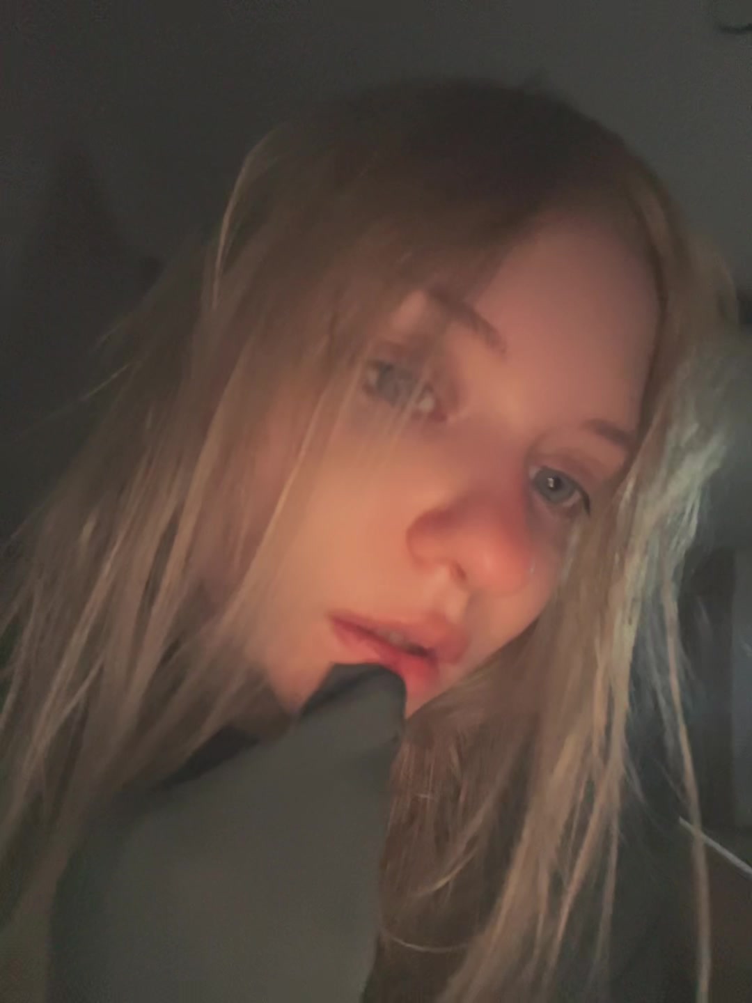 @ek41v