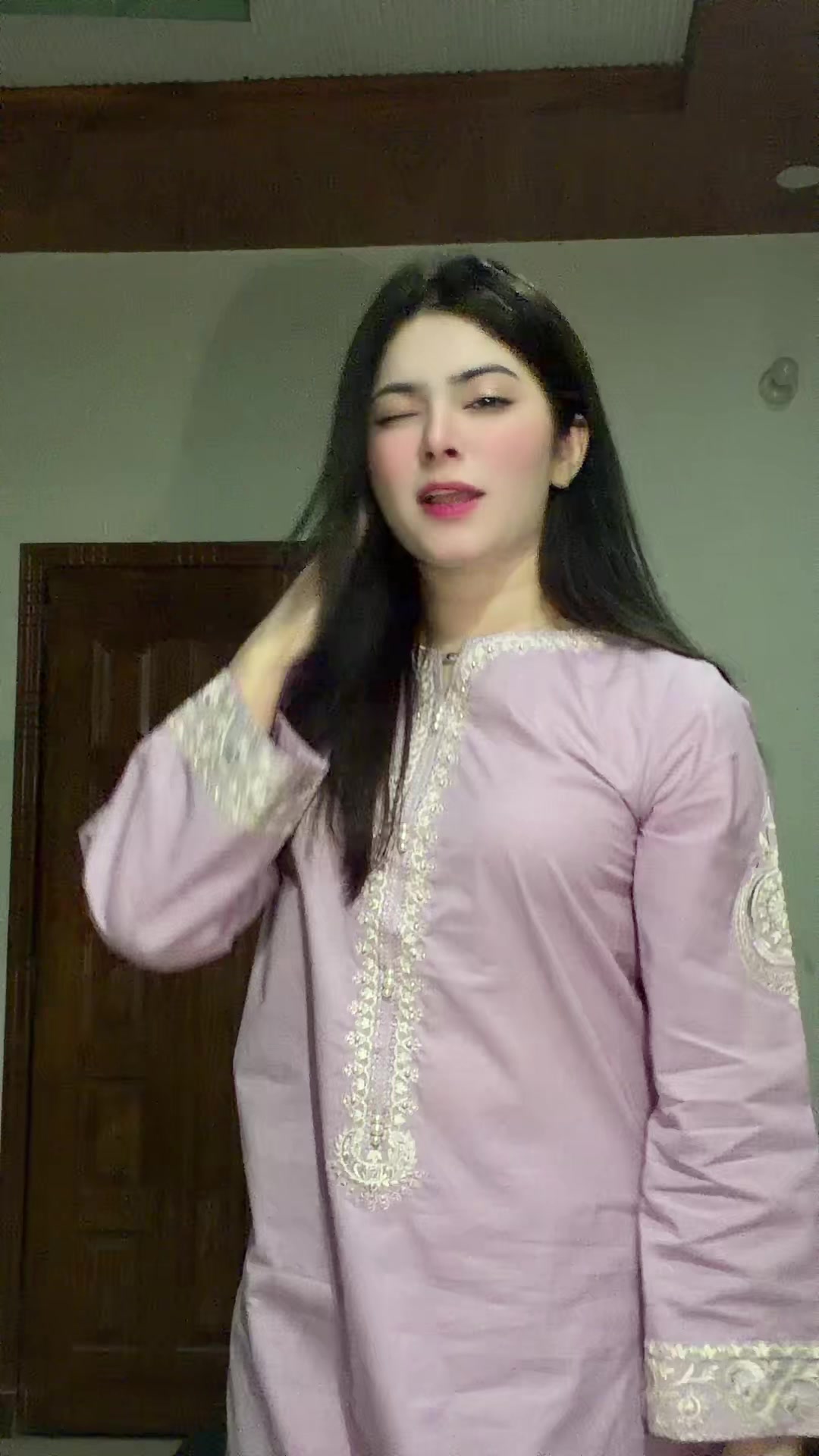 @Zahra🤍