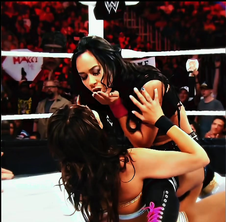 @Alexa bliss fan