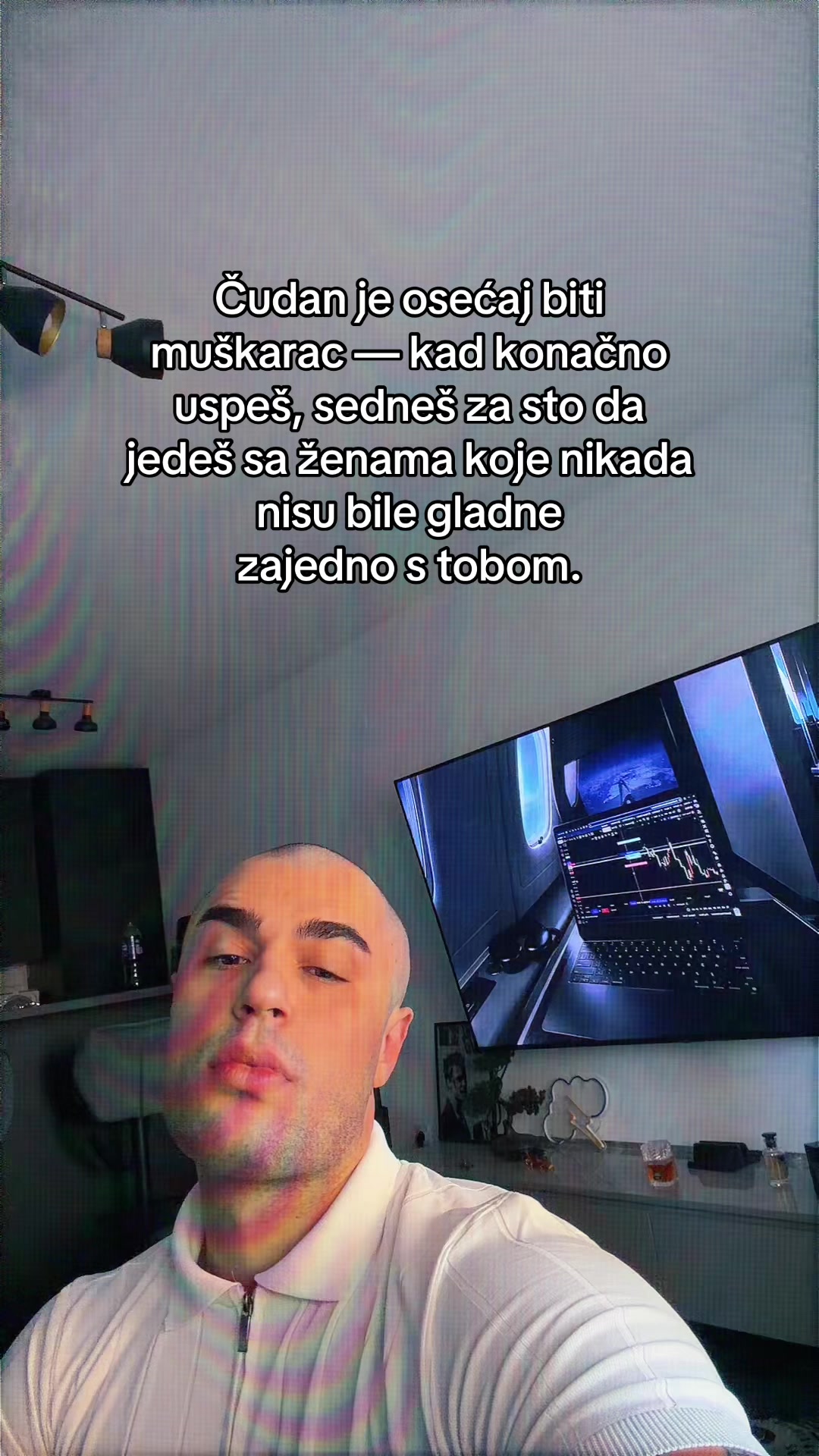 @V U K