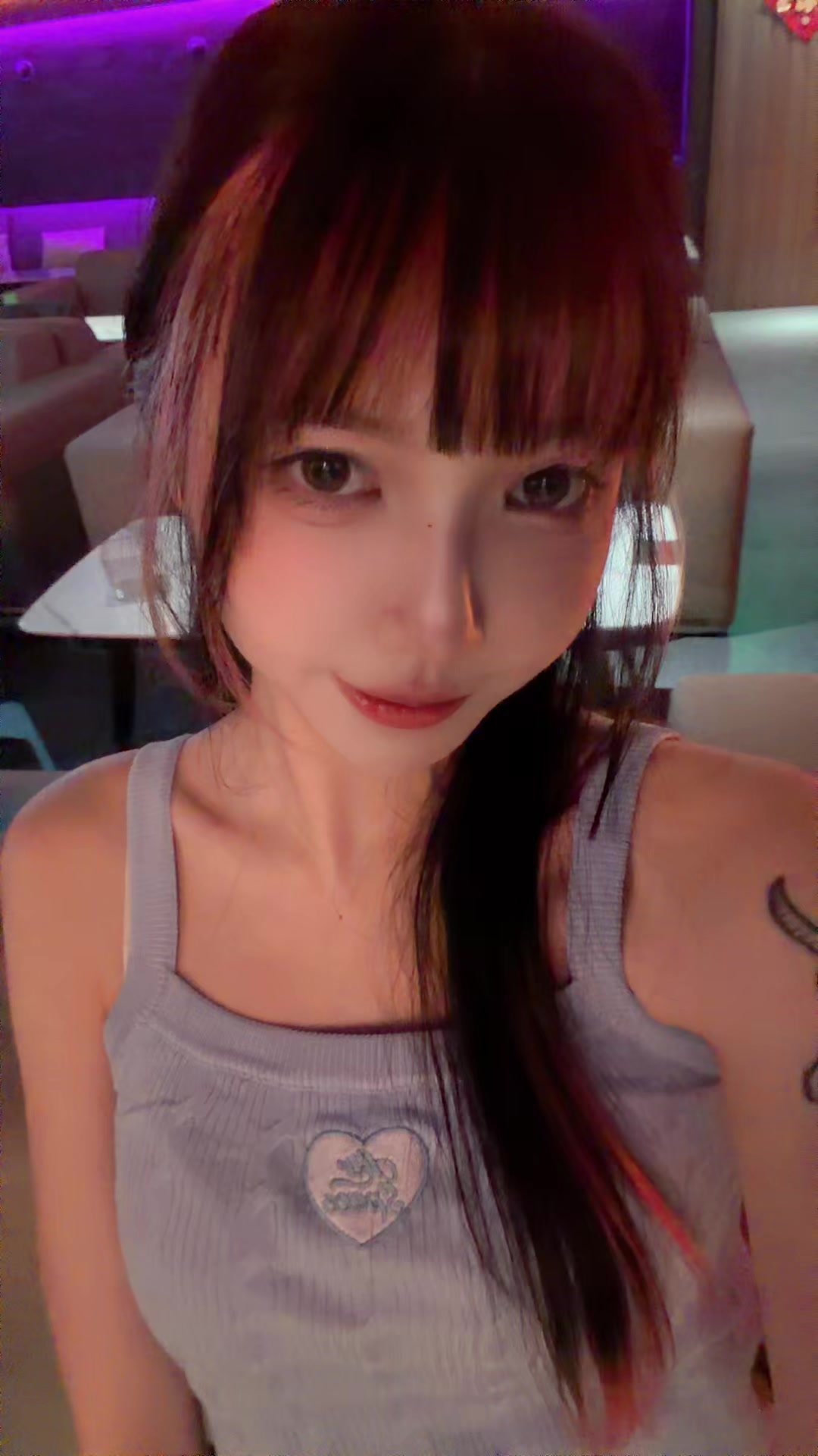 @Mi