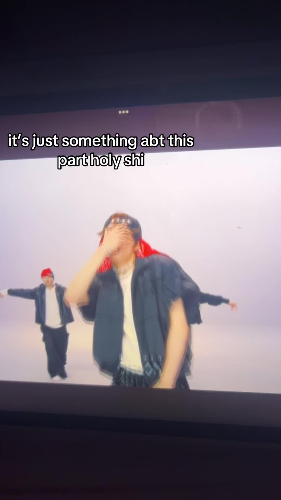 @Sia • メˇ𝘰
