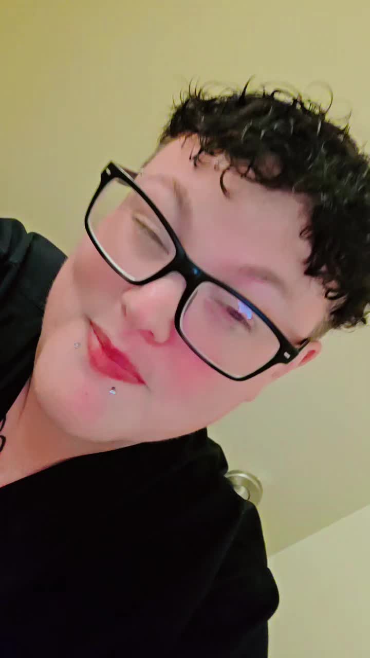 @KingSteph👑🤙🌈