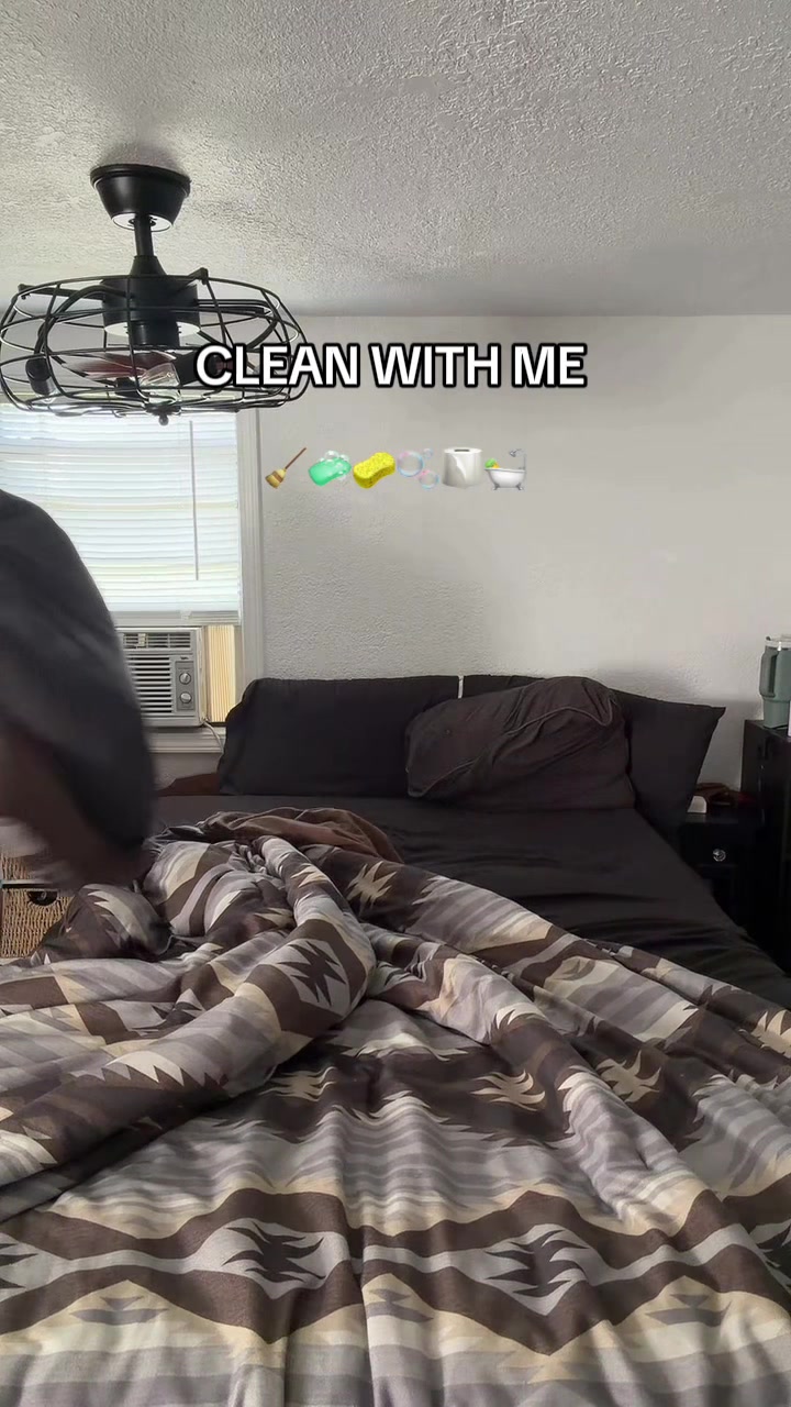 @Madi j