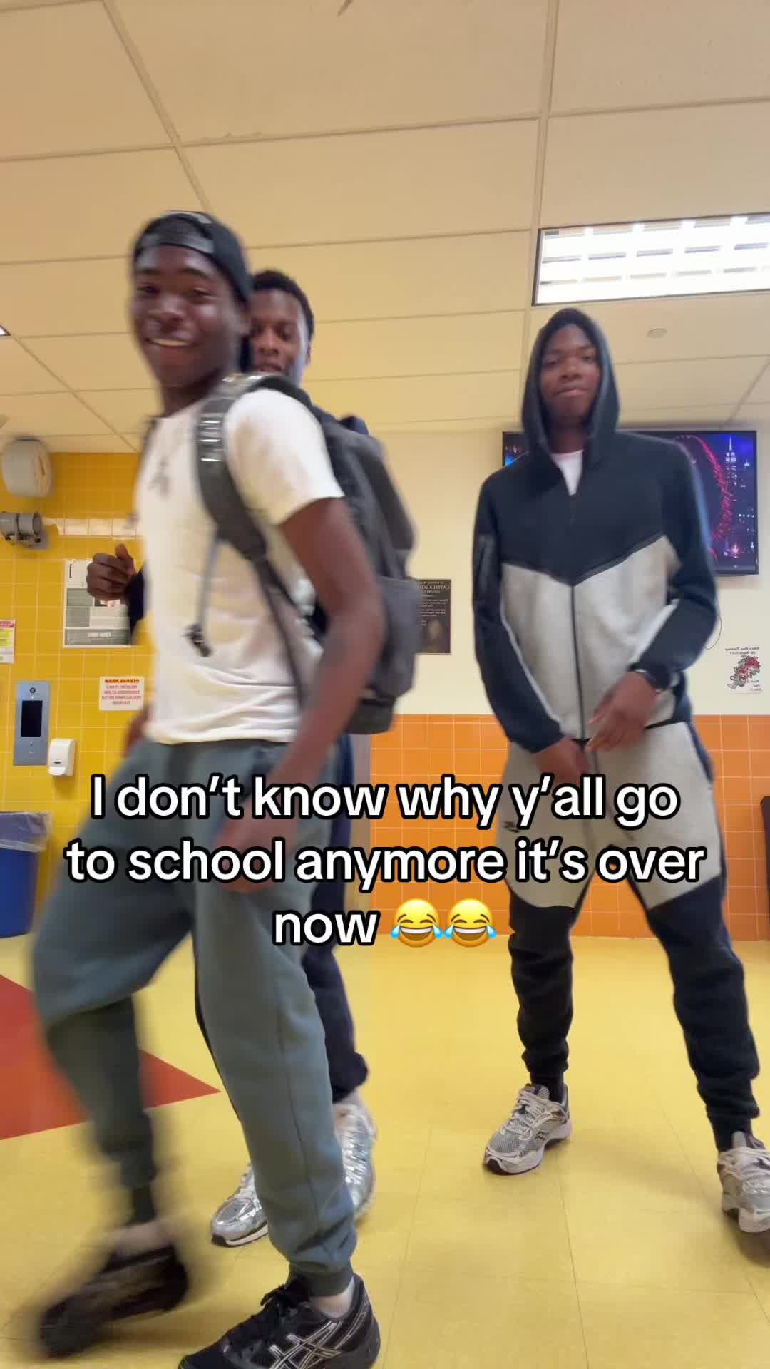 @D40_