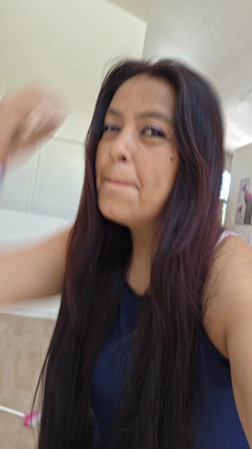 @Yuli De Leon