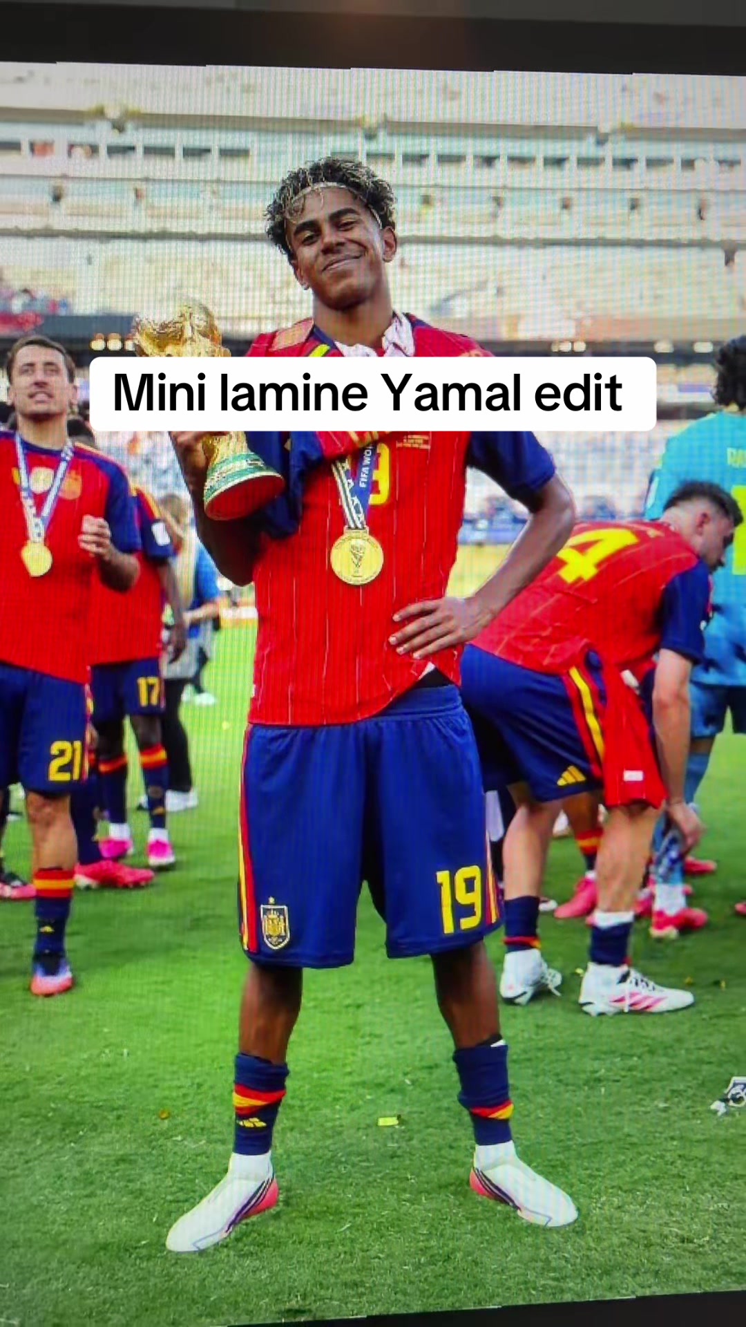 @Minifootballer_