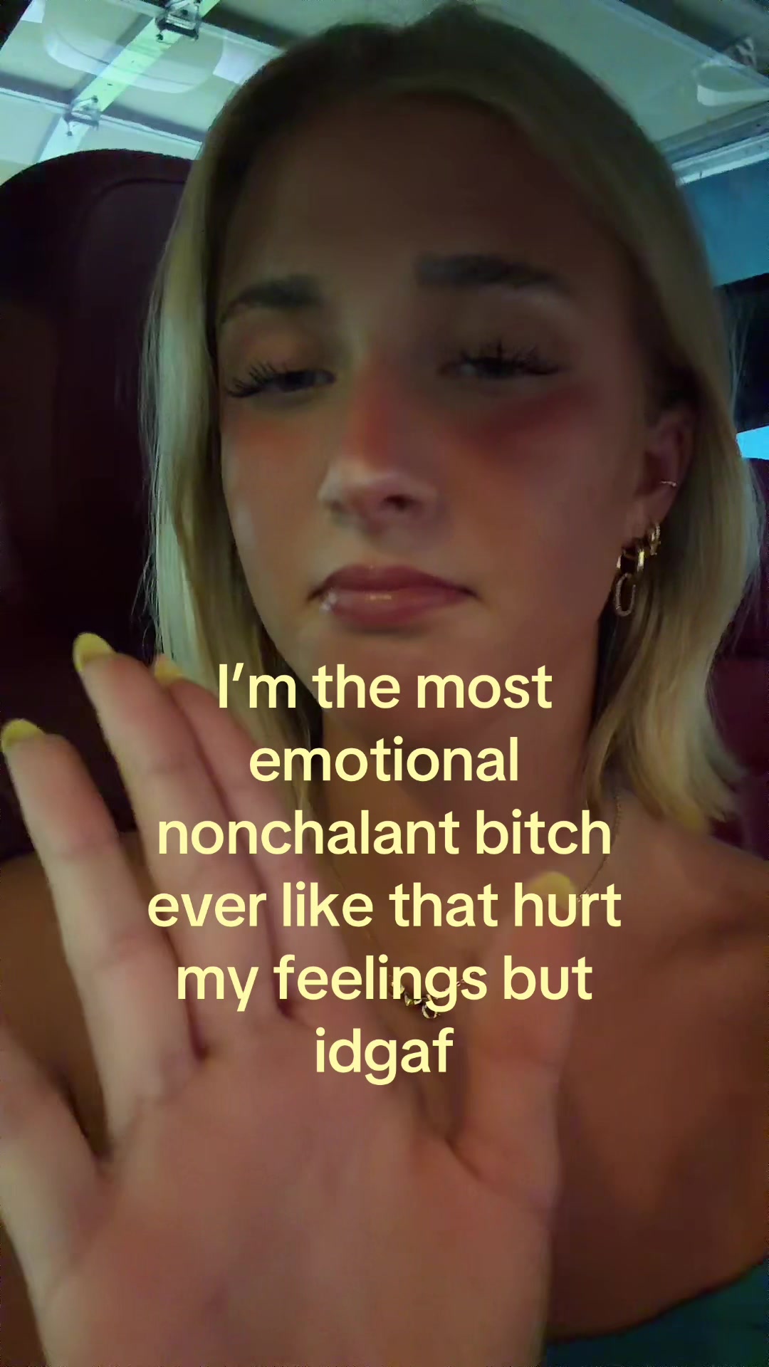 @theelliebarker