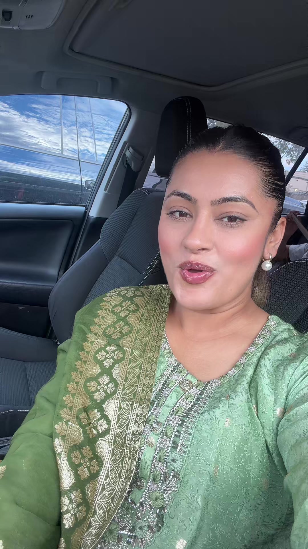 @Gayatri 💞