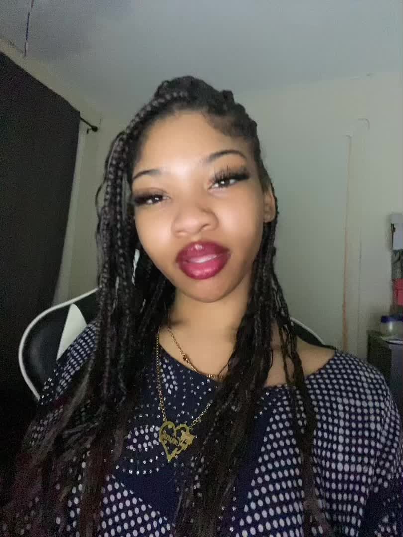 @💮