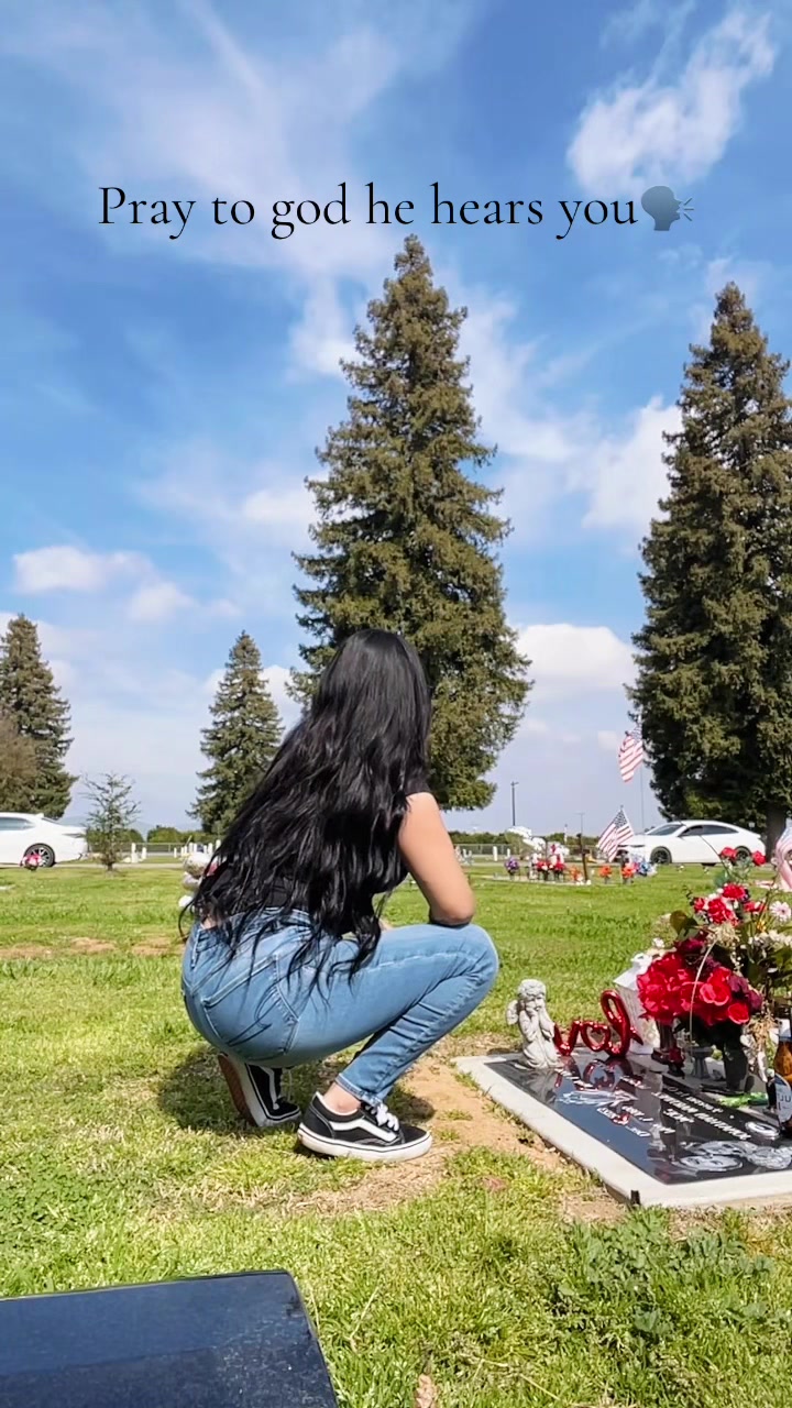 @𝒹.🤍
