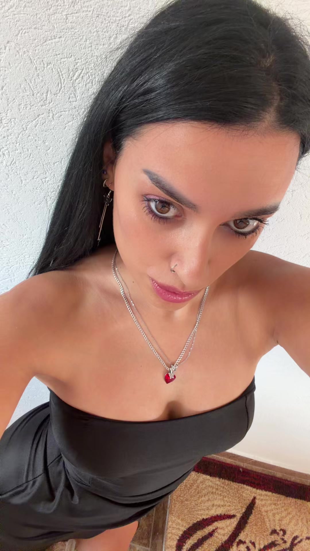 @Victorious__00