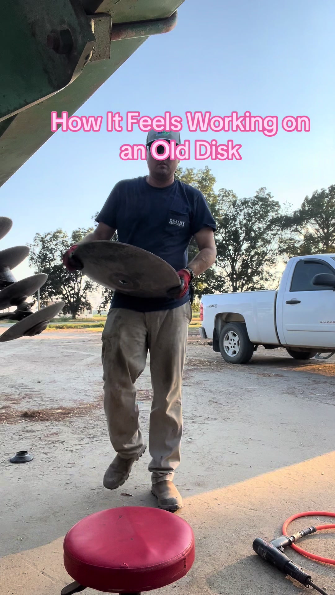 @hookfamilyfarms